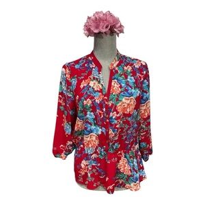 New York and Company Red floral elastic waist blouse size M